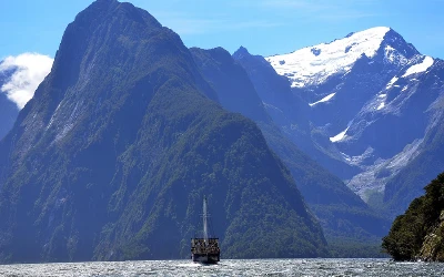 New Zealand Golf Vacation Cruise and Tour Packages with PerryGolf